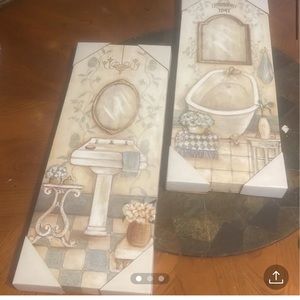 Textured bathroom canvas